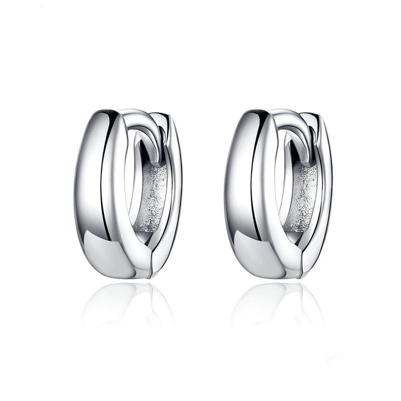 What are hoop earrings?