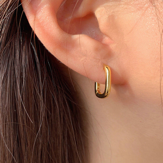 How Many Styles of Hoop Earrings Are There?