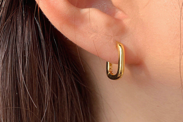 How Many Styles of Hoop Earrings Are There?