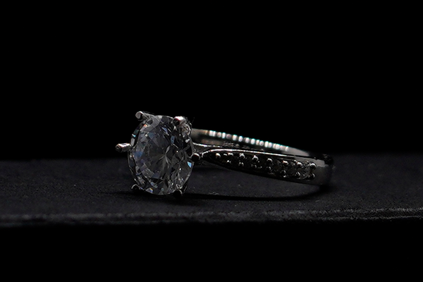 what does 925 mean on jewelry?