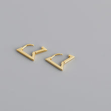 925 Sterling Silver Geometric Earrings – Triangle Minimalist Style 04