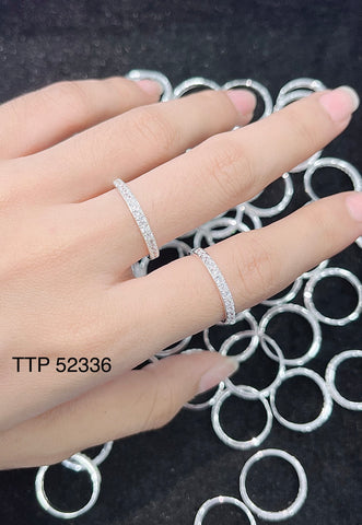 925 Sterling Silver Lady full ice out Ring 2mm