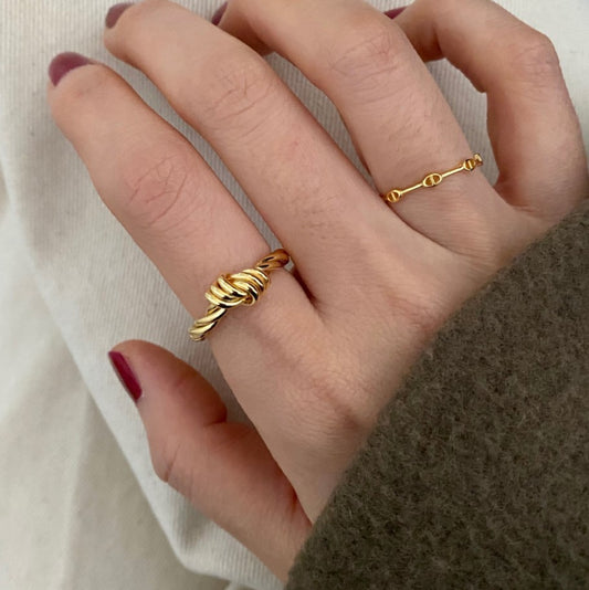 Sterling Silver Three-line Knotted Design Vintage Jewelry Women Ring 01